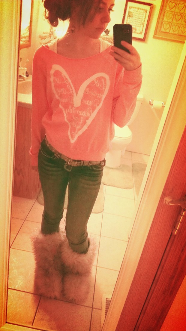 furry boots are my favorite~